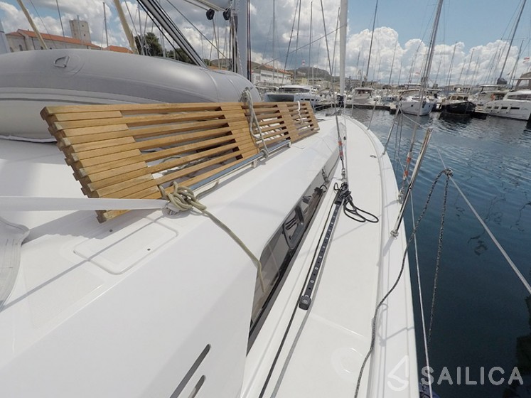 Oceanis 46.1 - Yacht Charter Sailica
