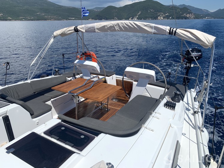 Hanse 458 - Yacht Charter Sailica