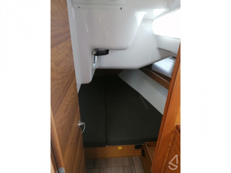 Elan 40.1 - Yacht Charter Sailica