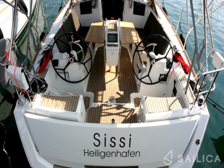 Sun Odyssey 389 - Yacht Charter Sailica