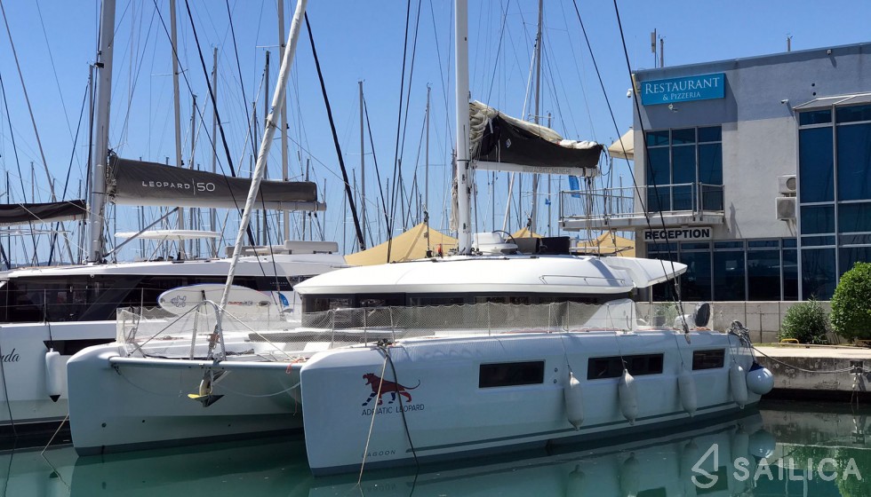 Lagoon 50 - Yacht Charter Sailica