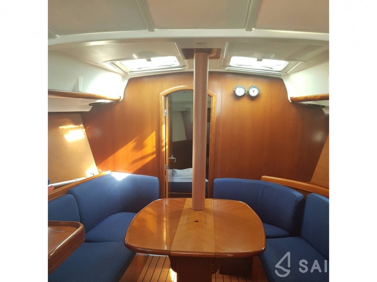 Elan 340 - Yacht Charter Sailica