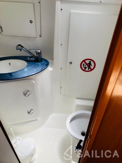 Cyclades 39.3 - Yacht Charter Sailica