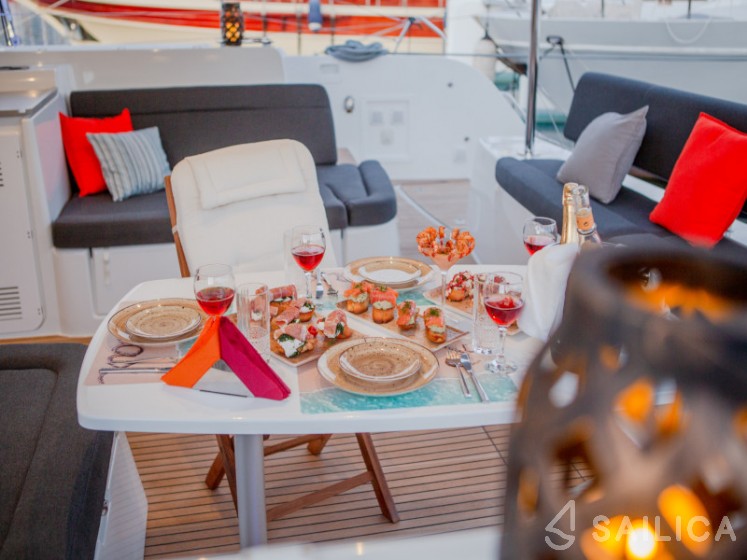 Lagoon 46  - Yacht Charter Sailica