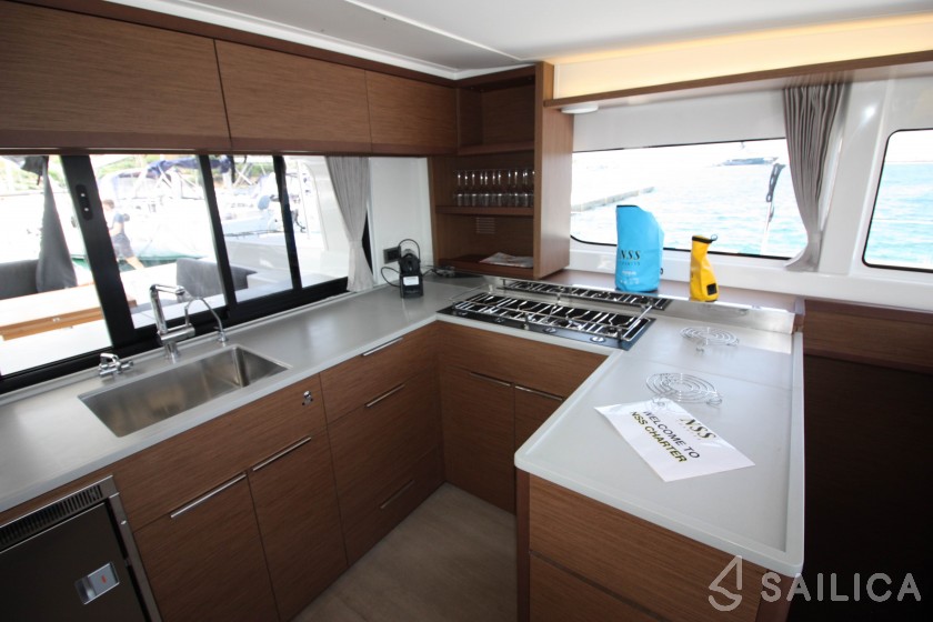 Lagoon 46  - Yacht Charter Sailica