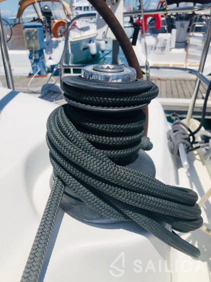 Cyclades 39.3 - Yacht Charter Sailica