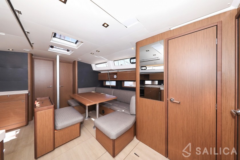 Oceanis 46.1 - Yacht Charter Sailica