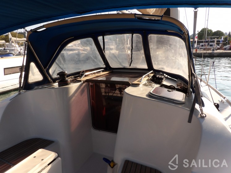 Sun Odyssey 36i - Yacht Charter Sailica