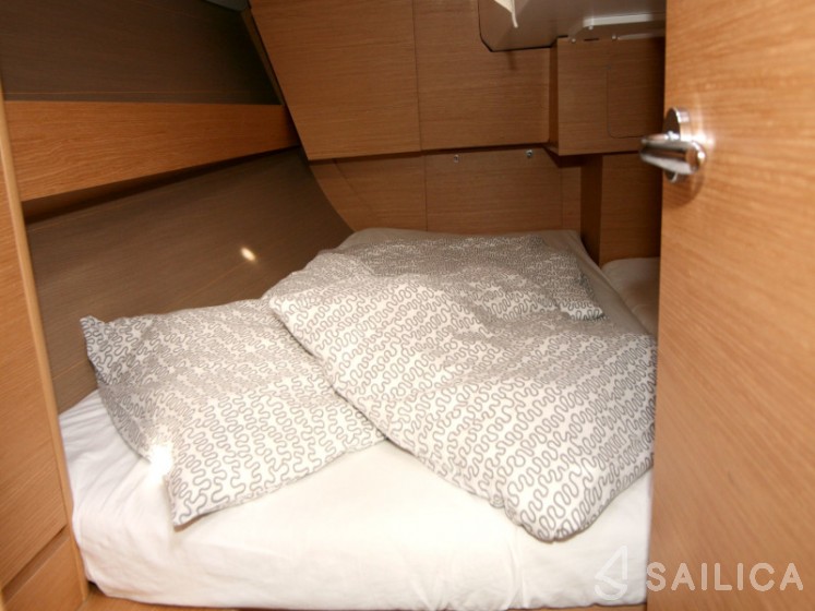 Dufour 382 Grand Large - Yacht Charter Sailica