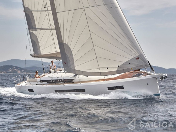 Sun Odyssey 490 - Yacht Charter Sailica