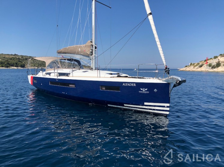 Sun Odyssey 490 - Yacht Charter Sailica