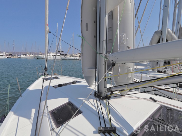 Sun Odyssey 440 - Yacht Charter Sailica