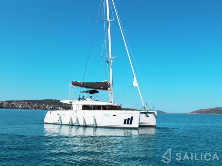 Lagoon 450 - Yacht Charter Sailica