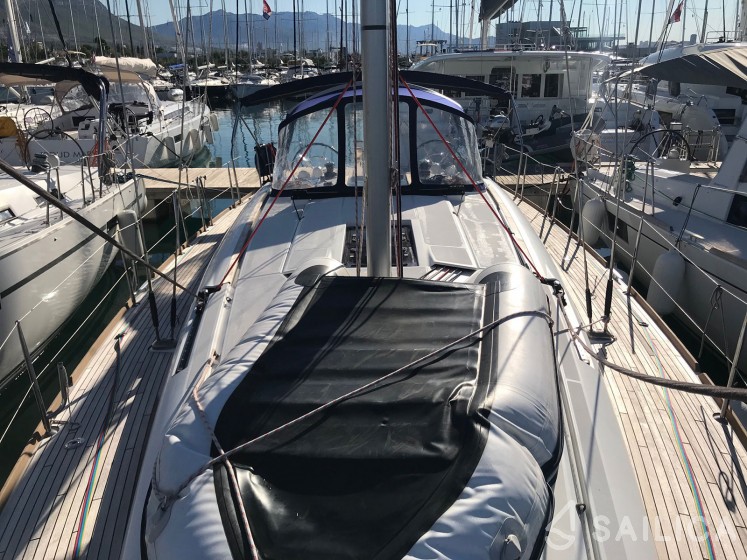 Sun Odyssey 449 - Yacht Charter Sailica