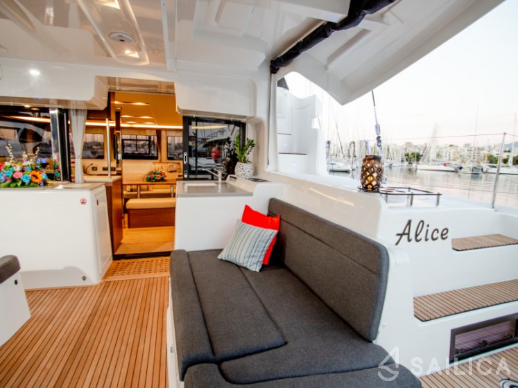 Lagoon 46  - Yacht Charter Sailica