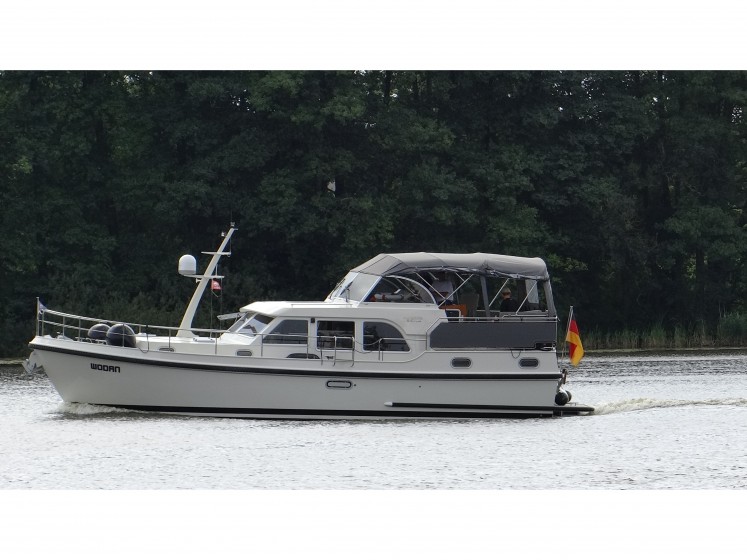 Grand Sturdy 40.9 AC - Yacht Charter Sailica