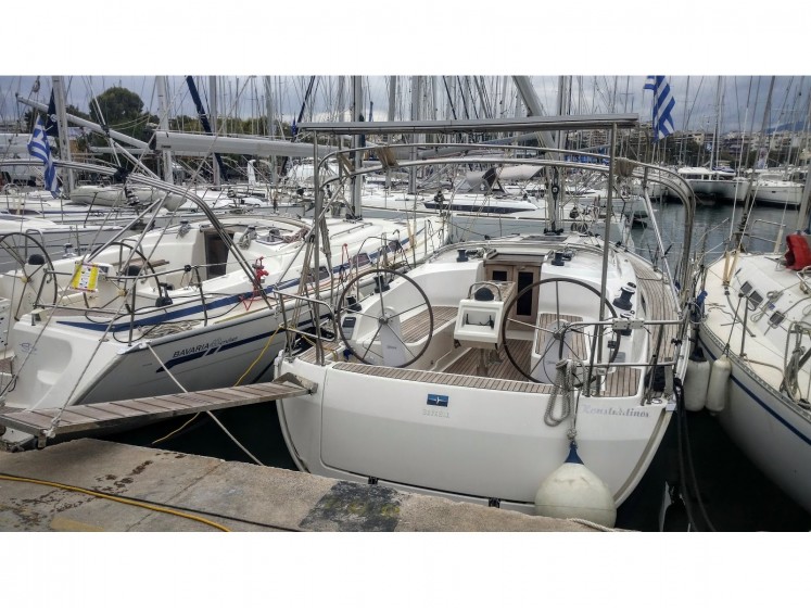 Bavaria 37 Cruiser - Yacht Charter Sailica