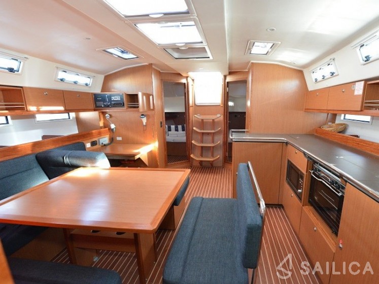 Bavaria 45 Cruiser - Yacht Charter Sailica