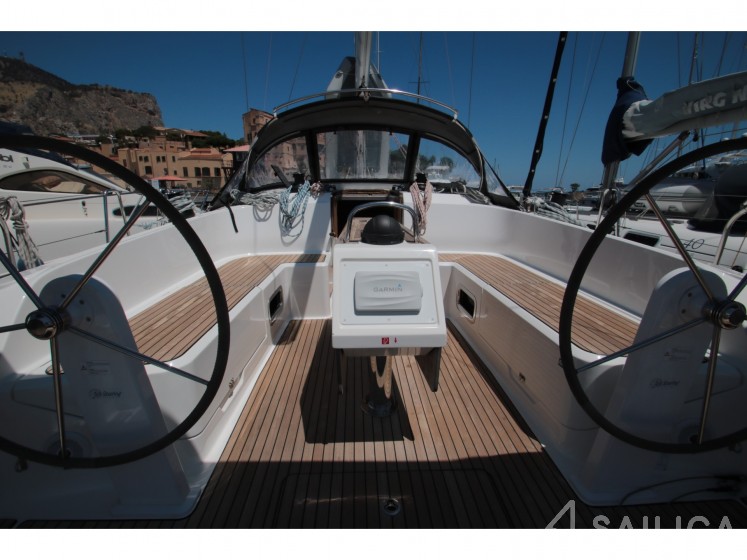 Bavaria 46 Cruiser - Yacht Charter Sailica
