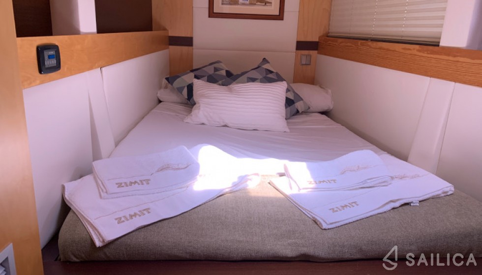 Sunreef 62 - Yacht Charter Sailica