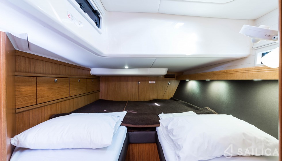 Bavaria Cruiser 56 - Yacht Charter Sailica