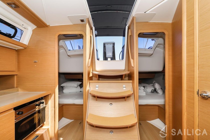Dufour 390 Grand Large - Yacht Charter Sailica