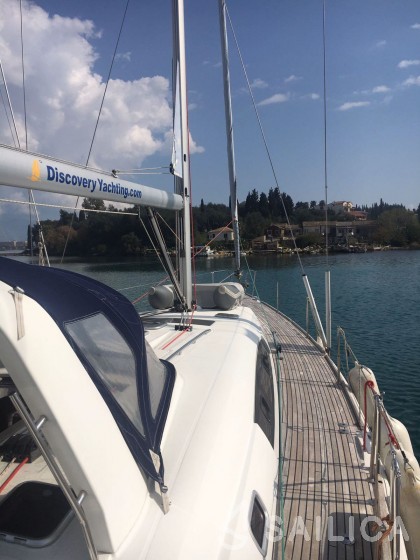 Oceanis 50 Family - Yacht Charter Sailica