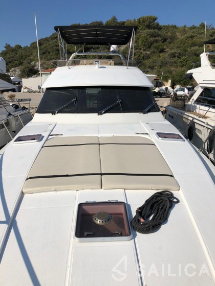 Yaretti 1910 - Yacht Charter Sailica
