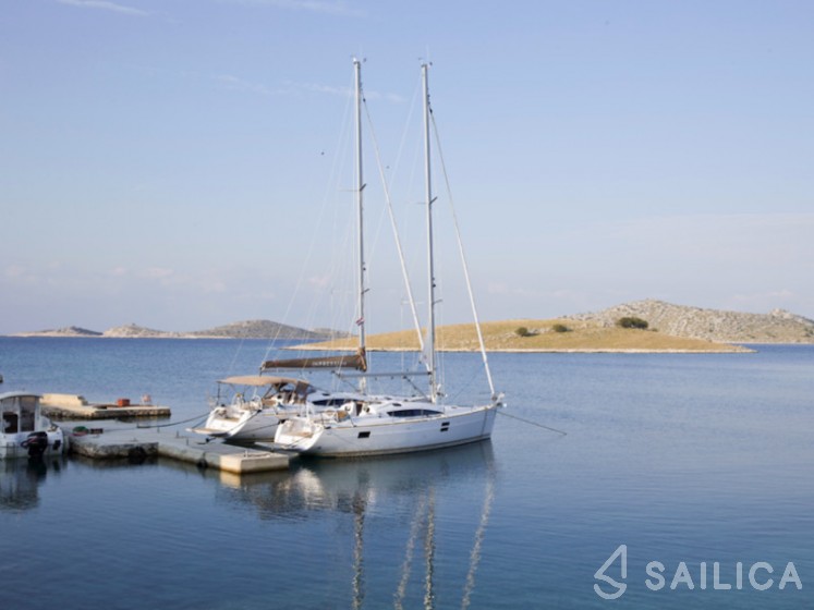 Elan Impression 40.1 - Yacht Charter Sailica