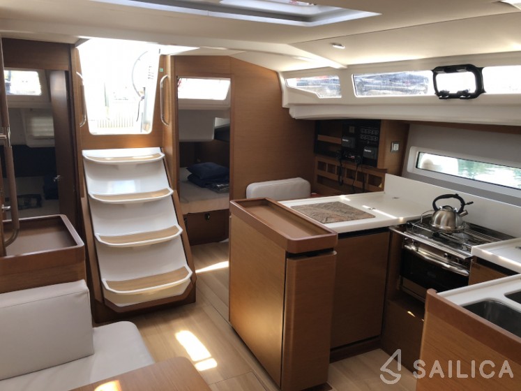 Sun Odyssey 440 - Yacht Charter Sailica
