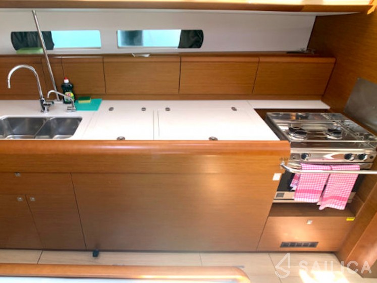 Sun Odyssey 479 - Yacht Charter Sailica