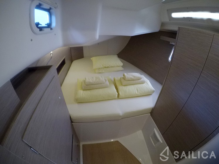 Hanse 458 - Yacht Charter Sailica