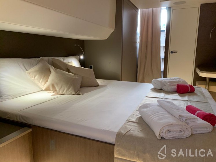 Bali 5.4. - Yacht Charter Sailica