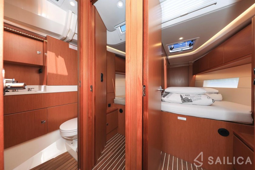 Bavaria C45 Style - Yacht Charter Sailica
