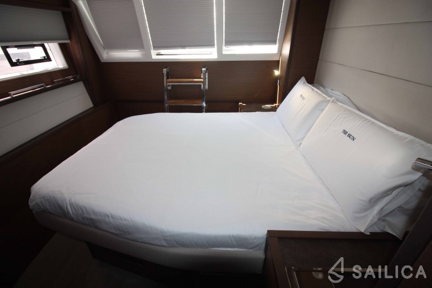 Lagoon 620 - Yacht Charter Sailica