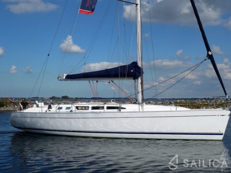Sun Odyssey 43  - Yacht Charter Sailica