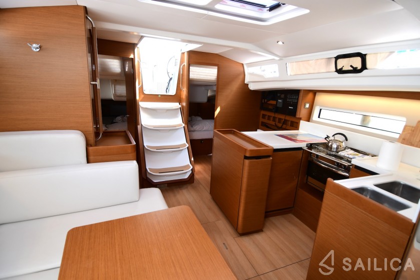 Sun Odyssey 440 - Yacht Charter Sailica