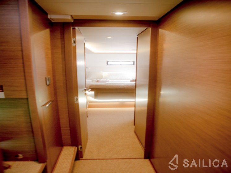 Lagoon 46  - Yacht Charter Sailica