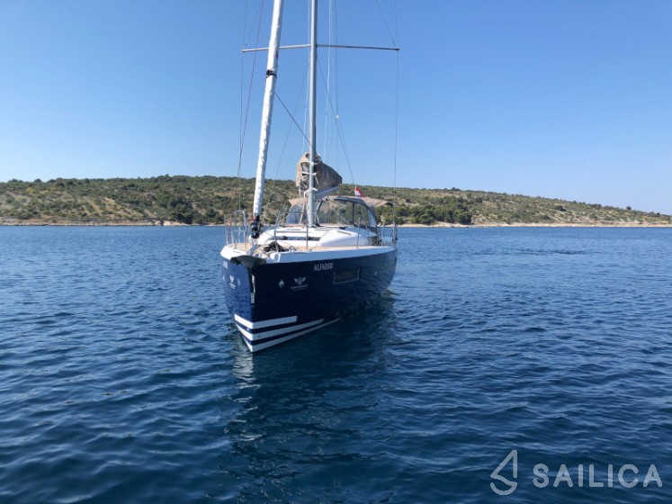 Sun Odyssey 490 - Yacht Charter Sailica