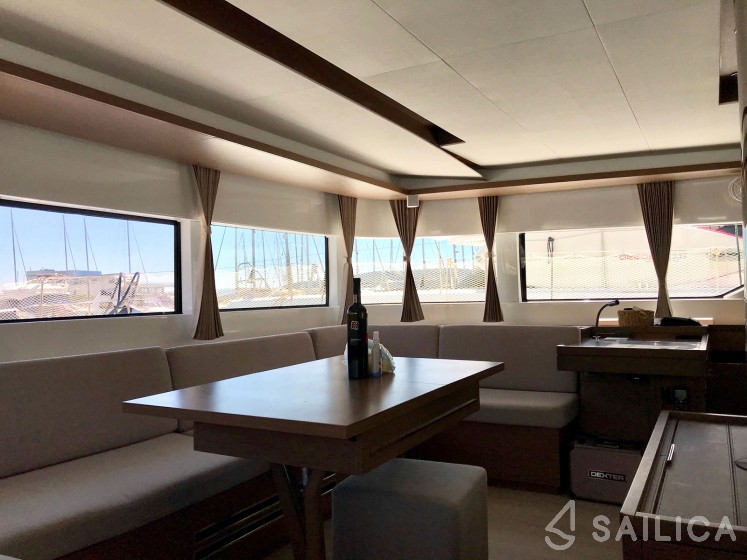 Lagoon 50 - Yacht Charter Sailica