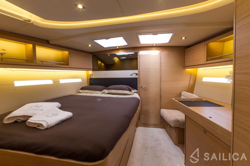 Dufour 56 Exclusive - Yacht Charter Sailica