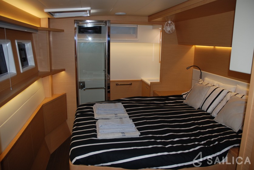 Lagoon 52F - Yacht Charter Sailica