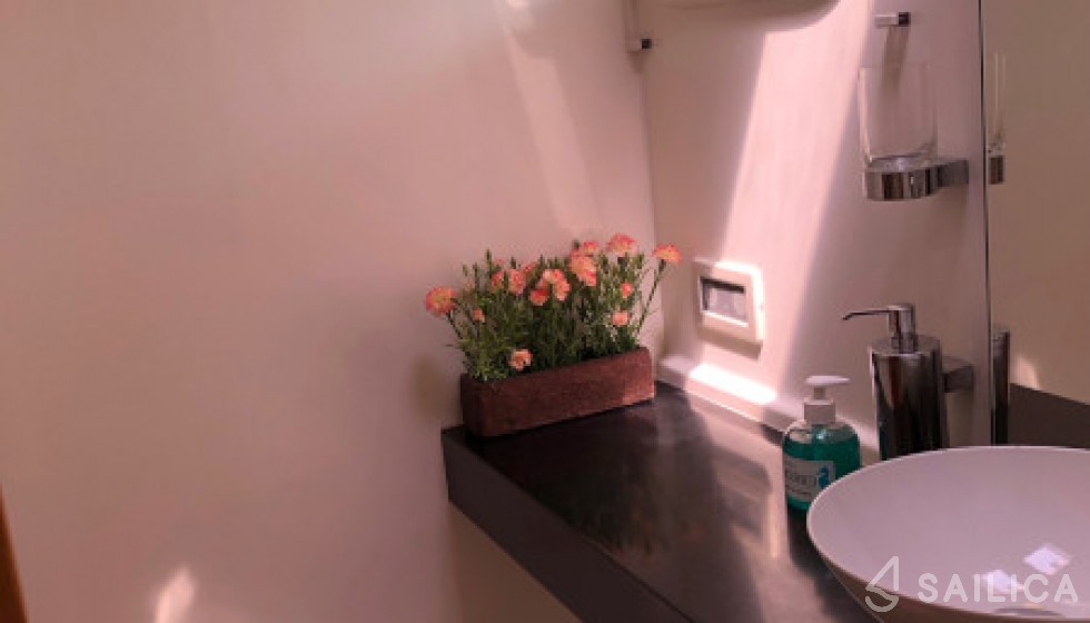 Sunreef 62 - Yacht Charter Sailica