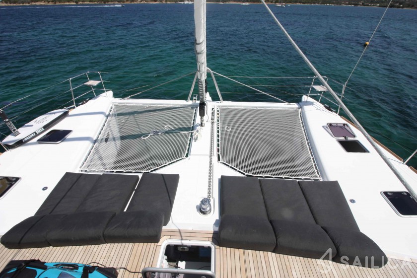 Lagoon 620 - Yacht Charter Sailica
