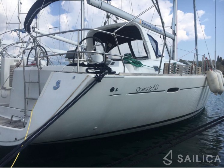 Oceanis 50 Family - Yacht Charter Sailica