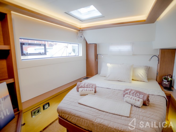 Lagoon 46  - Yacht Charter Sailica