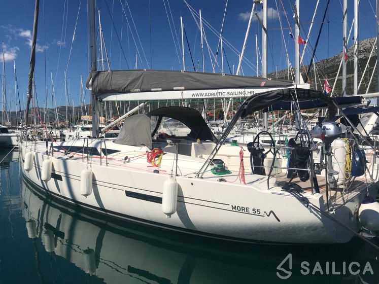 More 55 - Yacht Charter Sailica