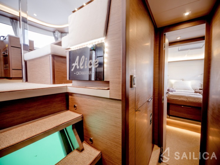 Lagoon 46  - Yacht Charter Sailica