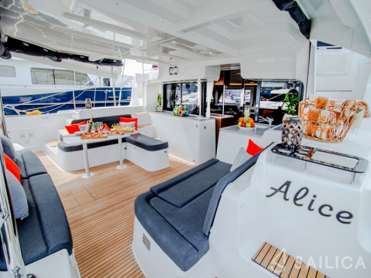 Lagoon 46  - Yacht Charter Sailica