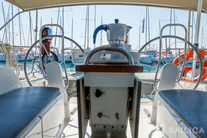 Bavaria 41 Cruiser - Yacht Charter Sailica
